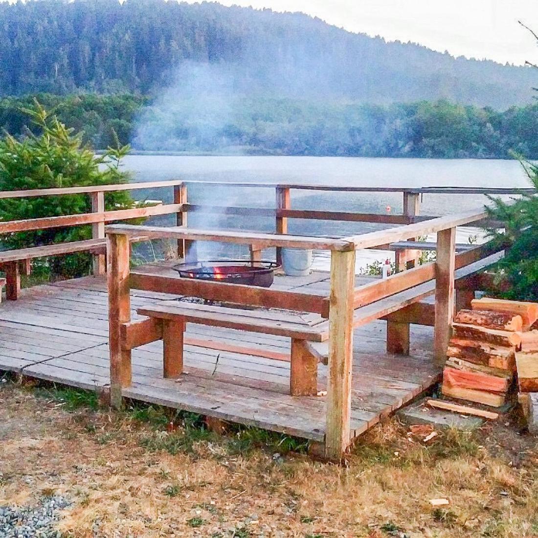 Hotel Surfside Glamping Camper à Klamath Extérieur photo