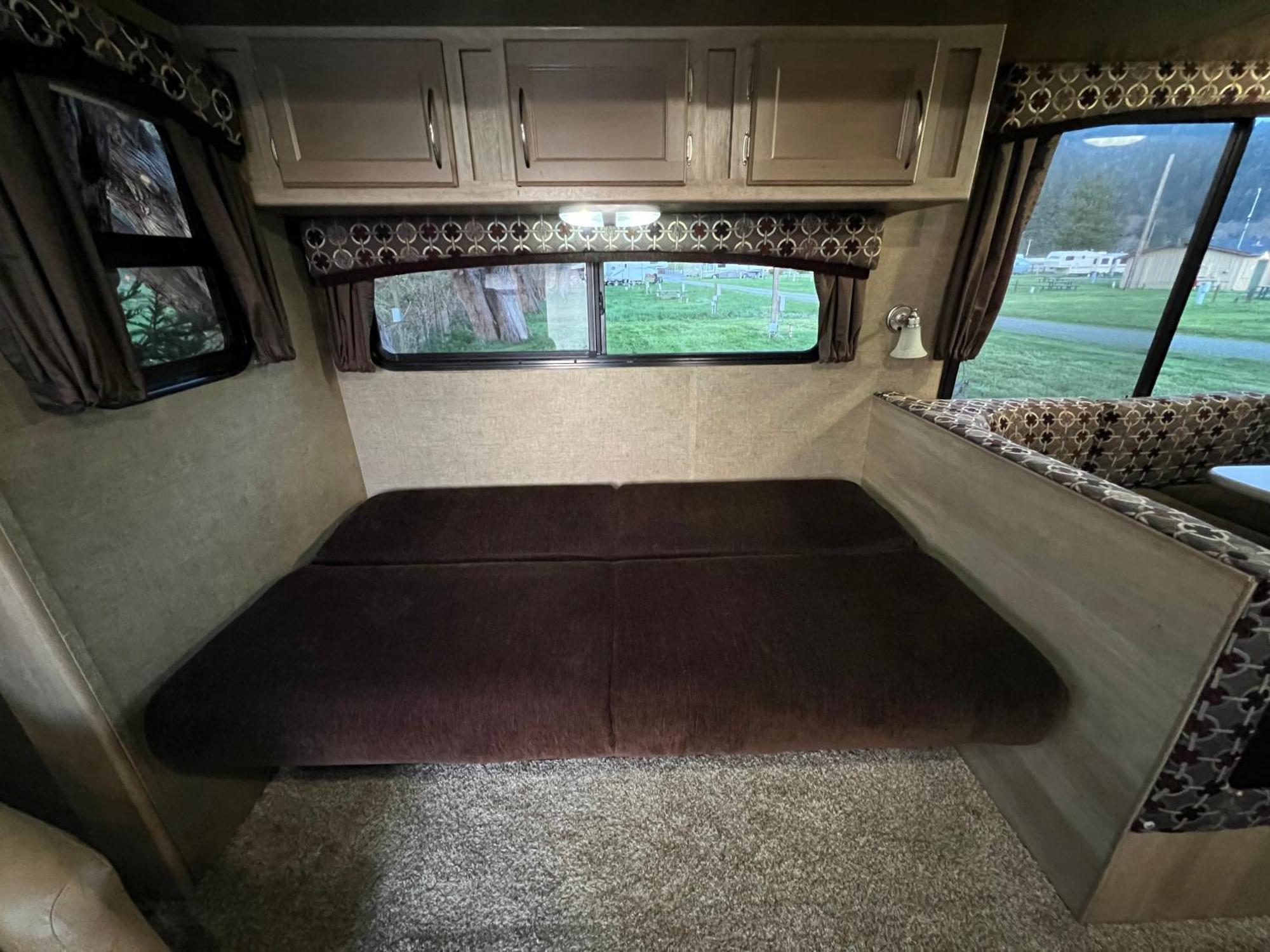 Hotel Surfside Glamping Camper à Klamath Extérieur photo